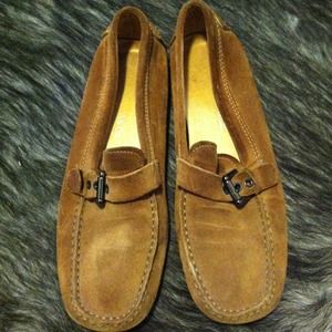 Tosca & co suede driver mocs  7 great shape