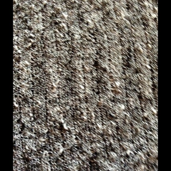 Hi Lo Sweater - Picture 3 of 3