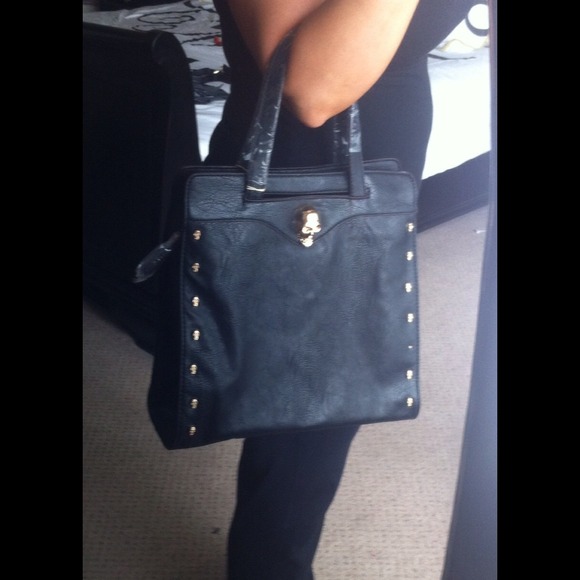 Skull purse - Picture 3 of 4