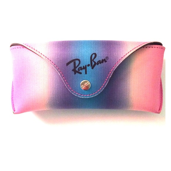 🚫🚫RESERVED🚫🚫ray ban sunglasses case