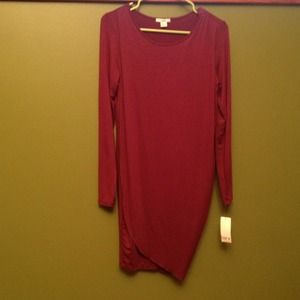 NWT Bar lll wrap dress maroon