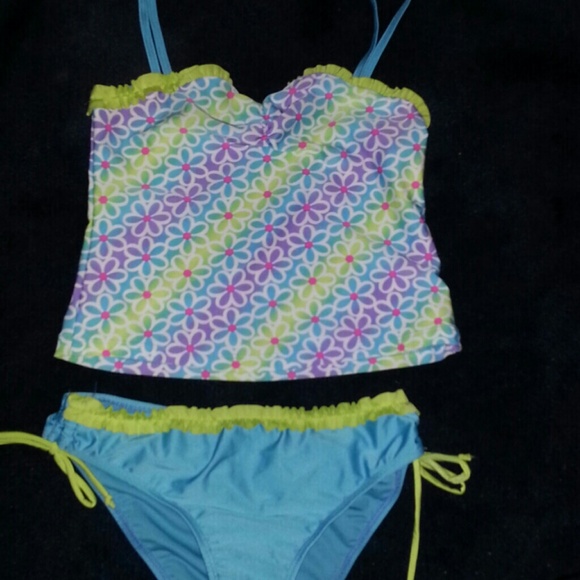 Bathing suit