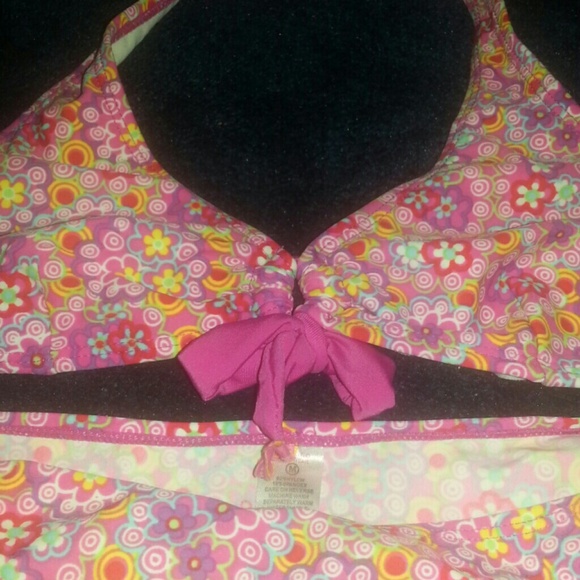Bathing suit - Picture 3 of 3