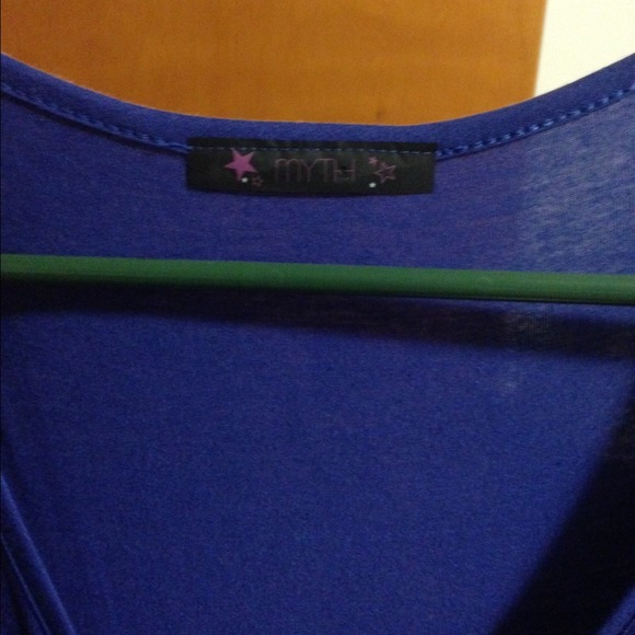 🔴SOLD🔴 Royal blue and black zipper front - Picture 2 of 3