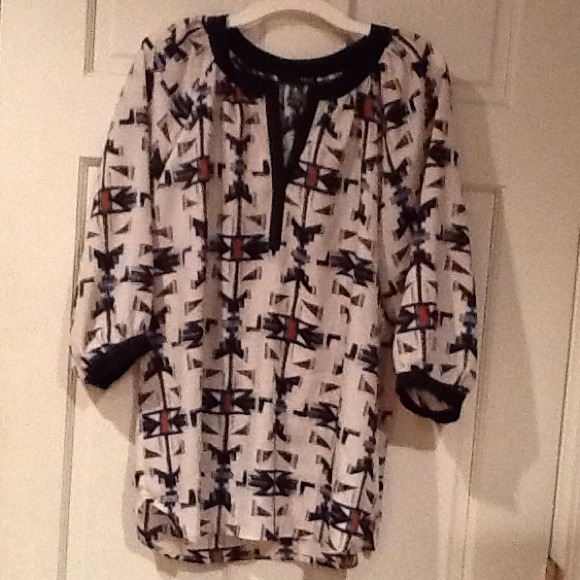 Aqua Blouse size medium