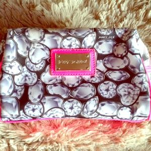 REDUCED‼️💎💕Betsey Johnson Diamond Makeup Bag💕💎