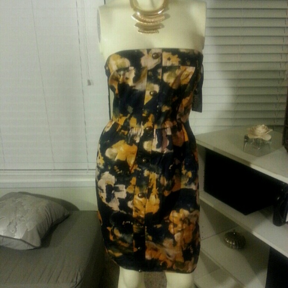 Floral strapless dress