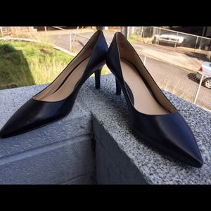 Nine West classy heels