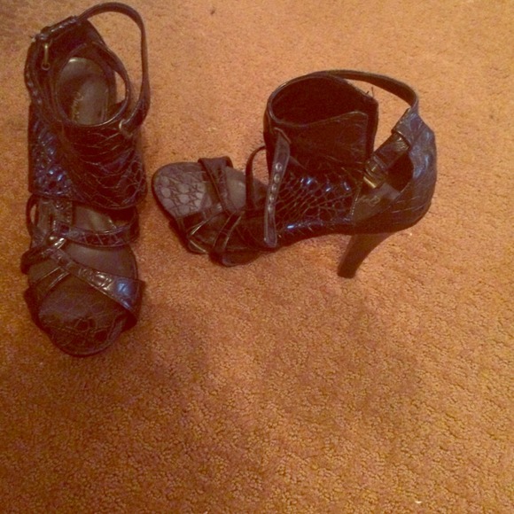 Black Gladiator Heels