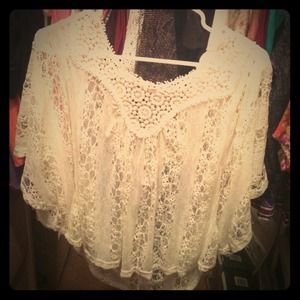 Beautiful Vintage Cream Lace Top
