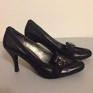 Nine West black loafer style heels