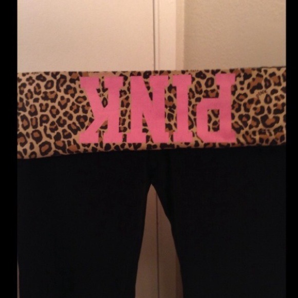 ❌SOLD❌Victoria's Secret Pink Leopard Yoga Pants