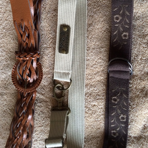 ❌❌SOLD❌❌Belts - Picture 3 of 3