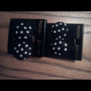 Polka dot earrings