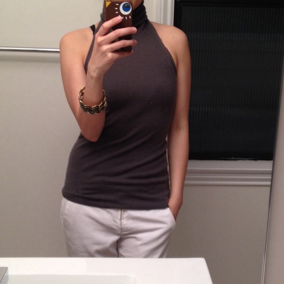 Club Monaco Tops - Club Monaco cashmere turtleneck!