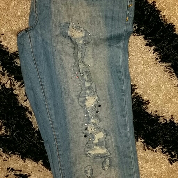 ZCO Studded out Jeans - Picture 3 of 3