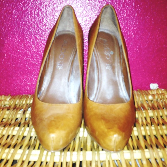 Aldo Genuine Leather Cognac Pumps Sz 6