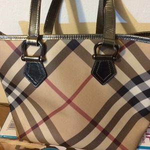 Burberry Tote