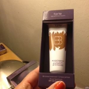 Tarte Tan BB primer