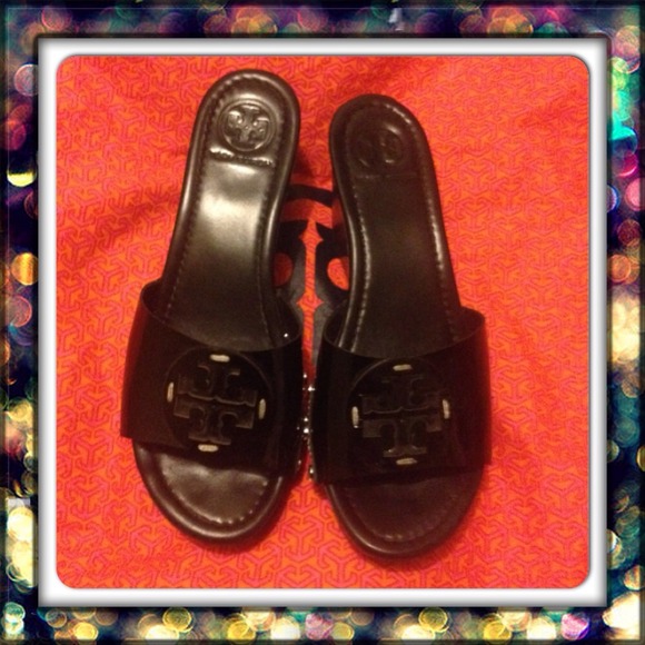 TORY BURCH