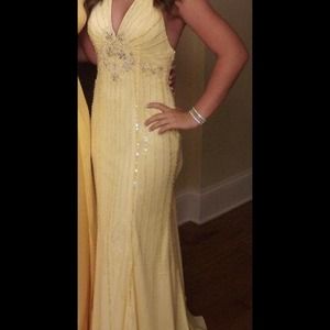 Prom yellow beaded dress