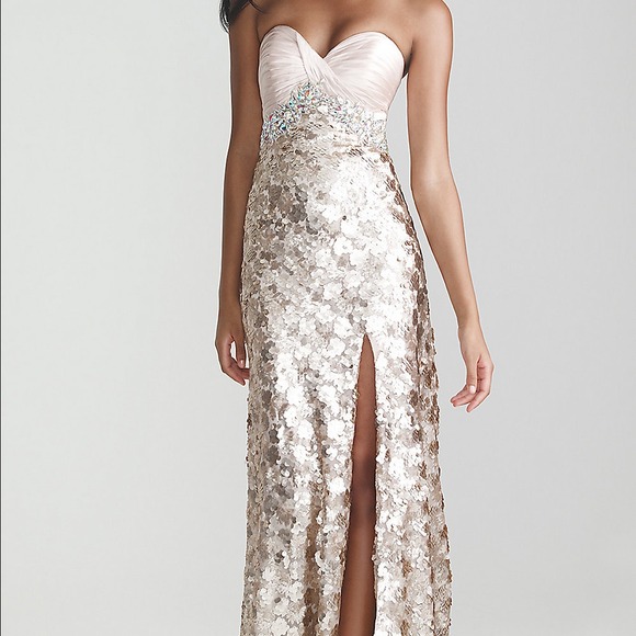 Prom dress - Picture 4 of 4