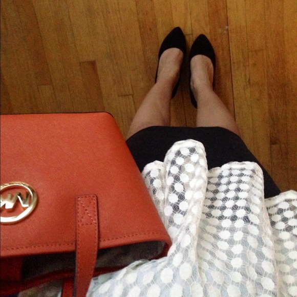 Polka dot peplum top - Picture 3 of 3