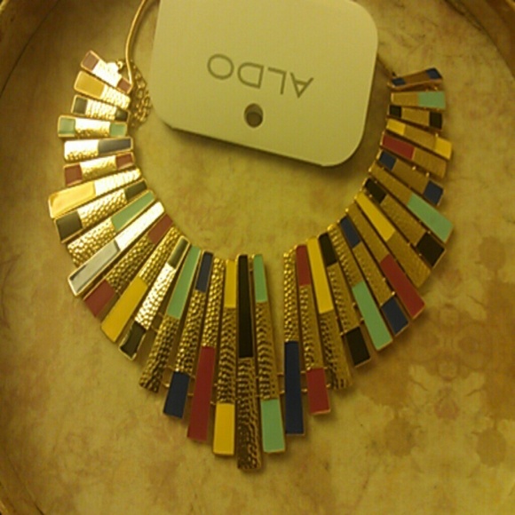 BRAND NWT Aldo Neihoff Necklace