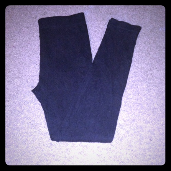Leggings.