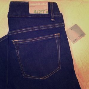 BRAND NEW GAP JEANS! Dark Denim!