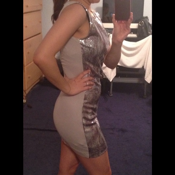 GuessbyMarciano Dress...NO TRADES - Picture 3 of 3