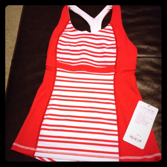 Bundle 3 items for outofcontrok 2tanks 1 skirt