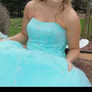 Prom dress