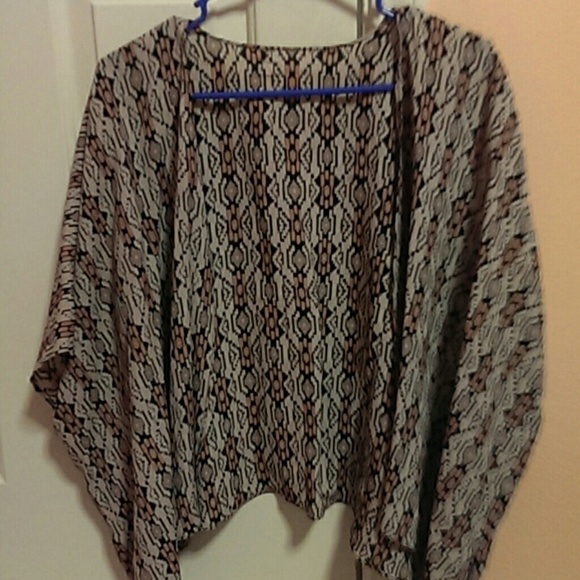 Brandy Melville kimono