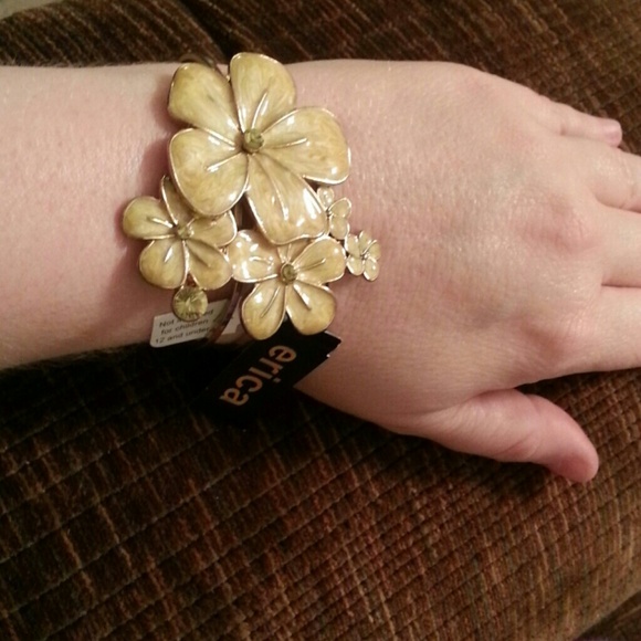 BUNDLED - Picture 2 of 3