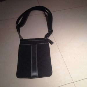 Authentic coach Crossbody swing pack black