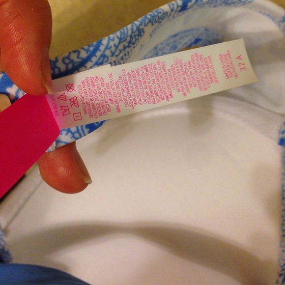 🚫SOLD🚫Victoria secret push up swimming suit - Picture 3 of 4