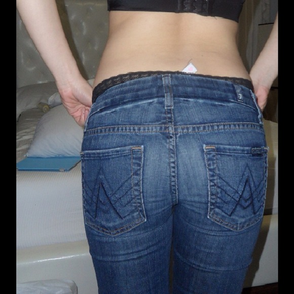 7 for all mankind jeans "A" pockets