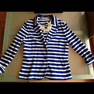 Bundle! Gap blazer and two lovely Loft shirts