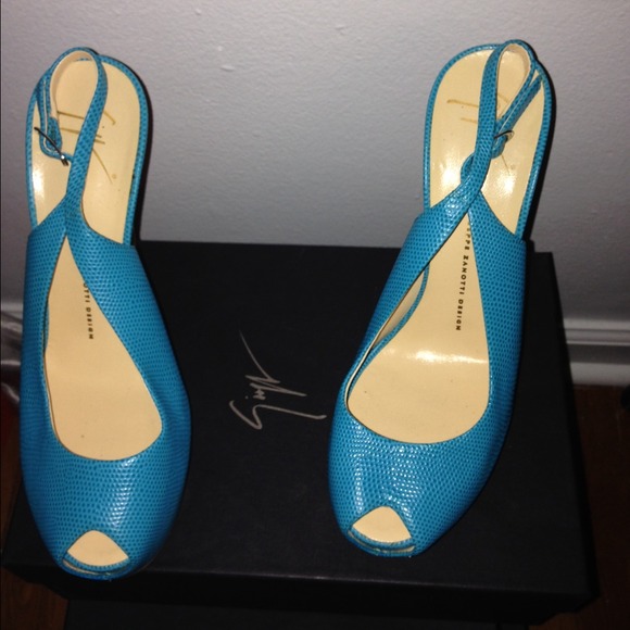 Giuseppe Zanotti Peep toe Shoes leather sling back