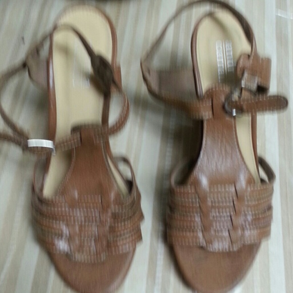 Shoes - Picture 2 of 3