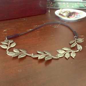 💛SOLD!💛 Metal lead headband