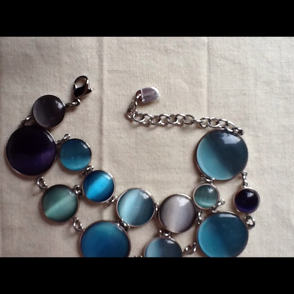Bracelet - Picture 2 of 3