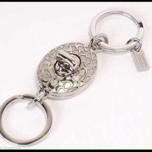 Authentic Coach Double Valet KeyChain, EUC