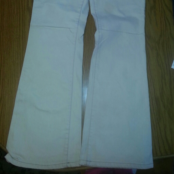 Jeans - Picture 2 of 3