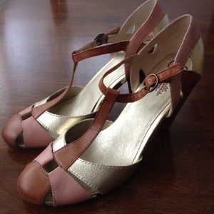 Reduced!!! Seychelles heels