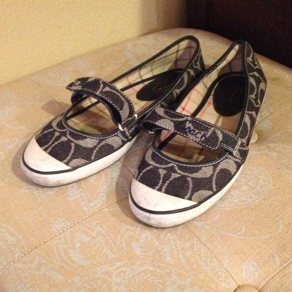 Coach Shoes - Coach flats