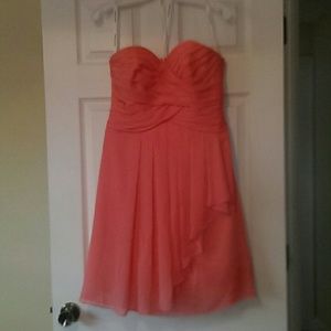 🎀 SOLD 🎀 David's Bridal Coral Reef