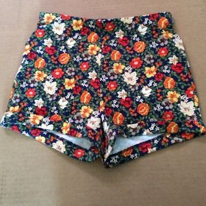 Bundle of shorts