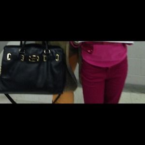 Additional Picture of Michael Kors Handbag